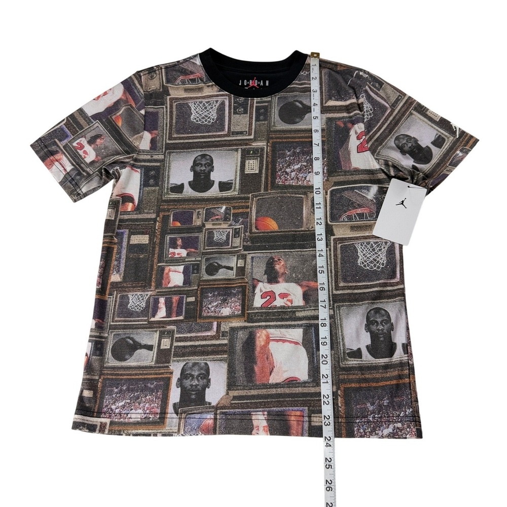 Jordan Boys Michael Jordan TV Montage Graphic T-Shirt Black Large NEW - Picture 3 of 6